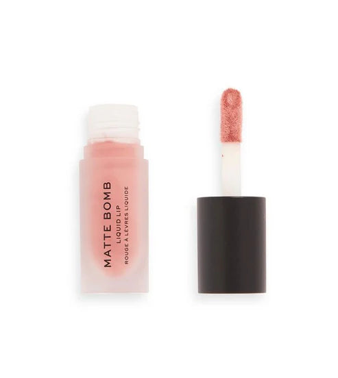 Makeup Revolution Matte Bomb Nude Magnet